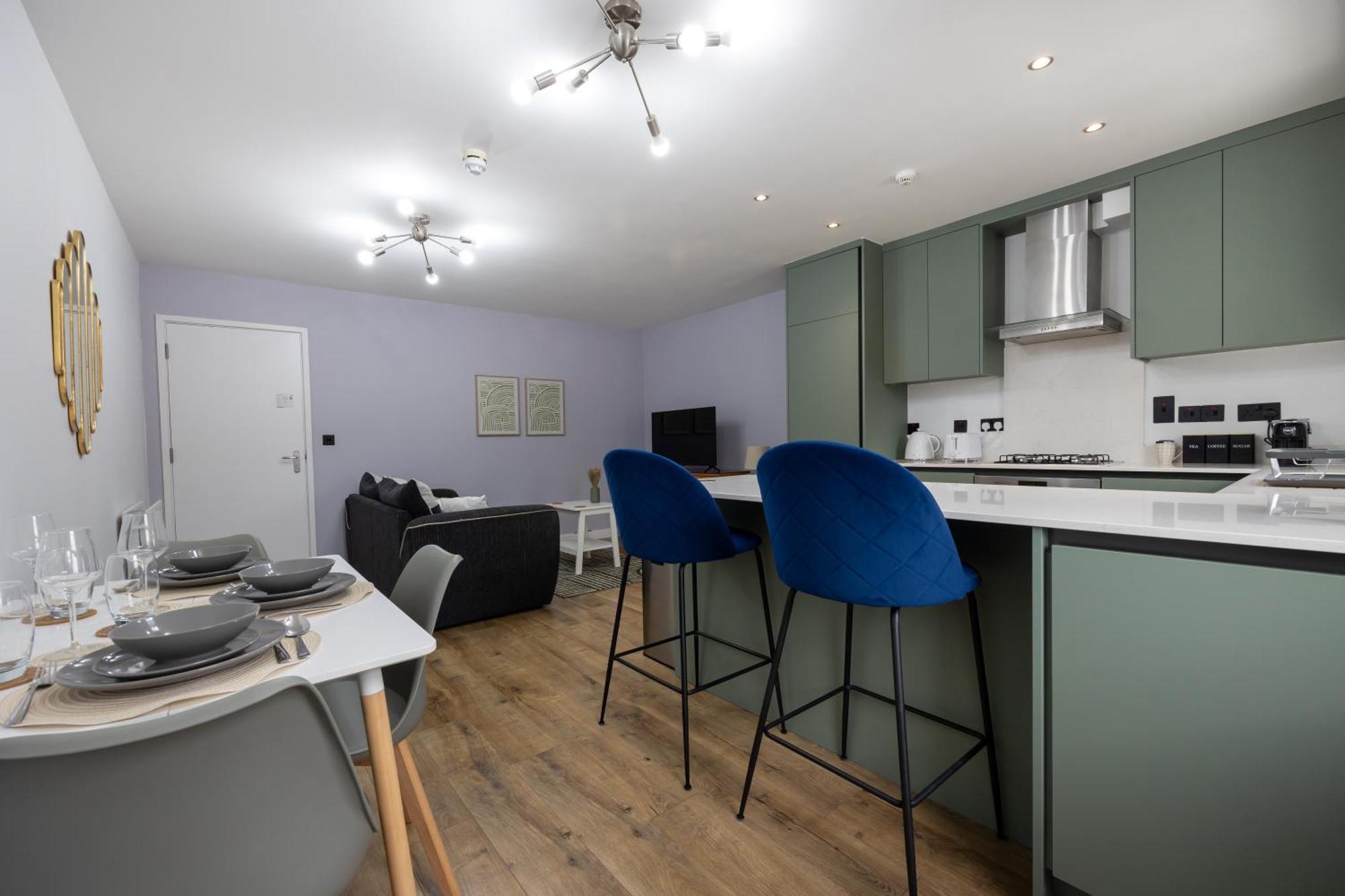 독서 Stunning 3Br, Free Parking, Near Town Center, Long Term Discoun 아파트 외부 사진