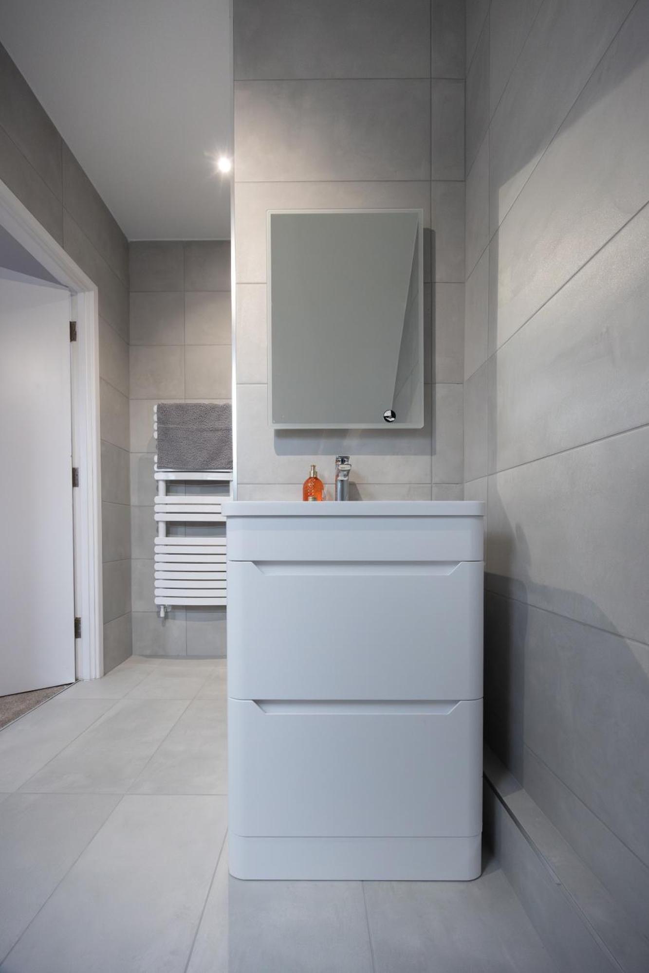 독서 Stunning 3Br, Free Parking, Near Town Center, Long Term Discoun 아파트 외부 사진